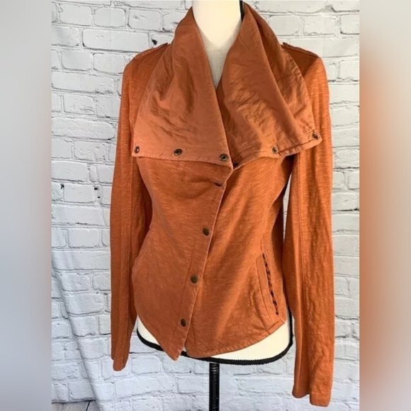 Anthropologie Sweaters - Anthropologie Saturday Sunday TAVI Rusty Orange Asymmetric Cotton Moto Jacket S